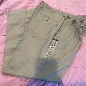 ❄️ Men’s Haggar Pants gray